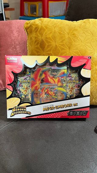 Pokémon Mega-Emboar EX Caja Héroes Ascendentes