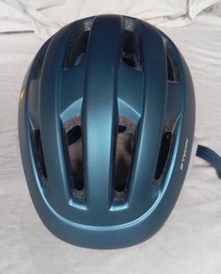 Casco y protecciones Fila Fitness
