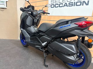 Yamaha XMAX 300