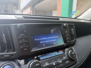 Toyota Rav4 2.5l hybrid Advance 2WD 145 kW (197 CV)