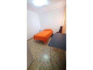 Piso en alquiler en San Luis en Almería