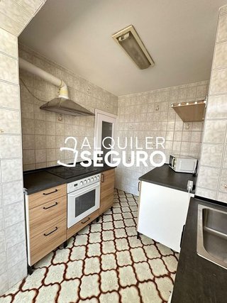 Piso en alquiler en Mariblanca - Villafontana en Móstoles