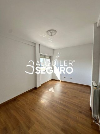 Piso en alquiler en Mariblanca - Villafontana en Móstoles