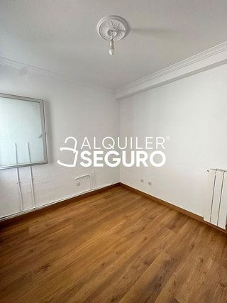 Piso en alquiler en Mariblanca - Villafontana en Móstoles