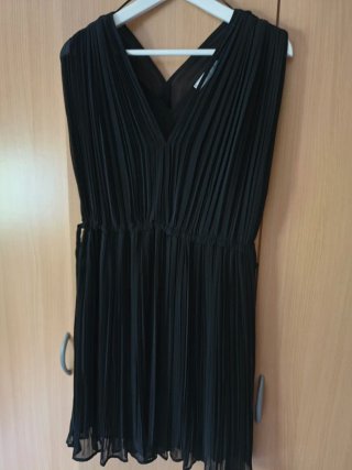 Vestido negro de verano
