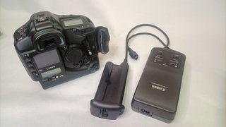Canon EOS-1Ds + Lente EF 35mm f/1.2