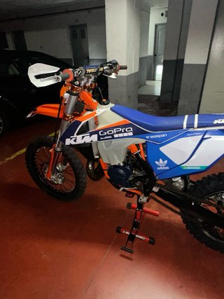 KTM Six Days 300 TPI