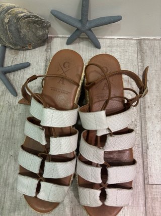 Cuñas POPA blancas T. 39