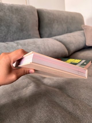 Cuaderno de lecturas: By @lisalioz