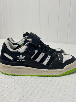 Zapatillas Adidas Forum Low Negras y Verdes