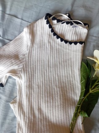 Camiseta Zara canalé S