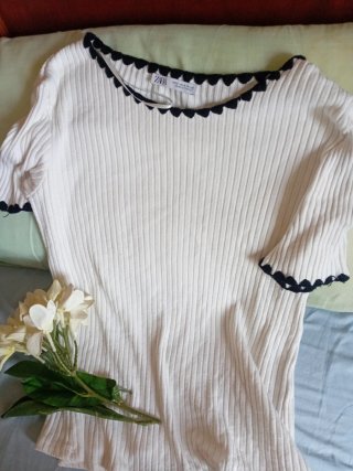 Camiseta Zara canalé S