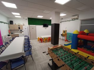 Sala para celebraciones, clases o talleres