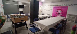 Sala para celebraciones, clases o talleres