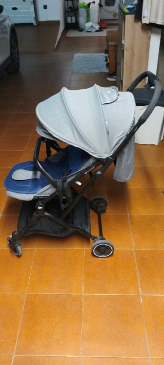 Cochecito Kinderkraft Indy Gris