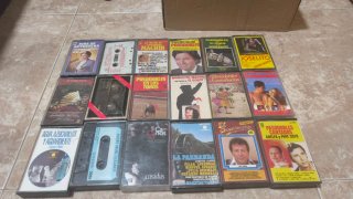 Lote de oltre 50 cassette di vari artisti