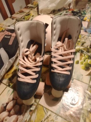 Botas patinar + Casco y protecciones