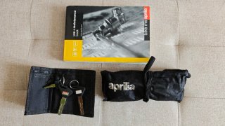 Aprilia Tuono 1000R Naked Moto
