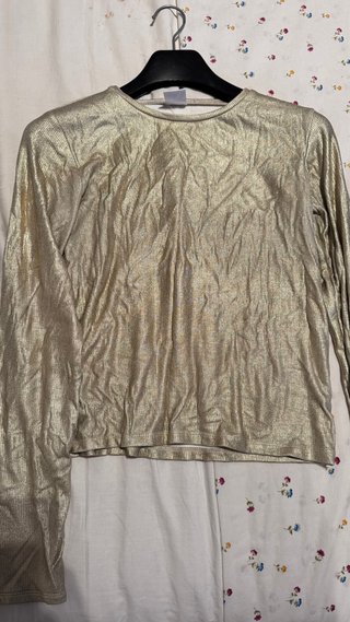 Camiseta Zara dorada manga larga