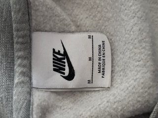 Sudadera Nike Gris