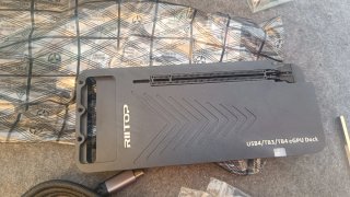 RIITOP Carcasa eGPU USB4 40Gbps