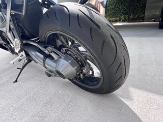 BMW K1300R Negra/Gris