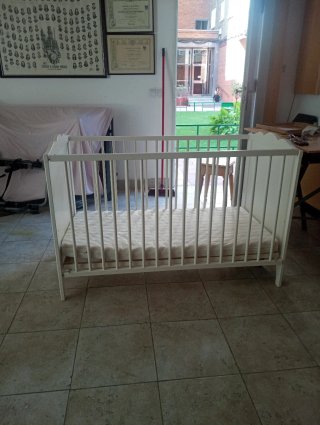 Cuna madera 120x70 cm con colchón