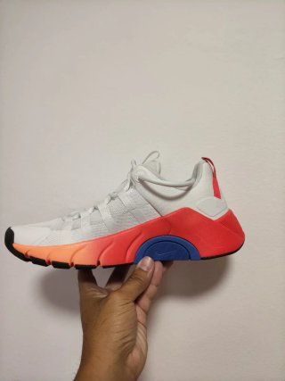 T42,5 Nike Free Metcon 7  Blancas