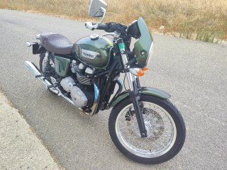 Triumph Thruxton 900 EFI 2014 British Green