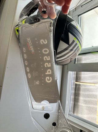 Casco Airoh fibra carbono