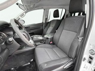 Toyota Hilux 2.4 D-4D Cabina Doble GX