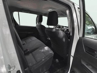 Toyota Hilux 2.4 D-4D Cabina Doble GX