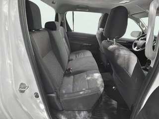Toyota Hilux 2.4 D-4D Cabina Doble GX