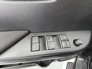 Toyota Hilux 2.4 D-4D Cabina Doble GX