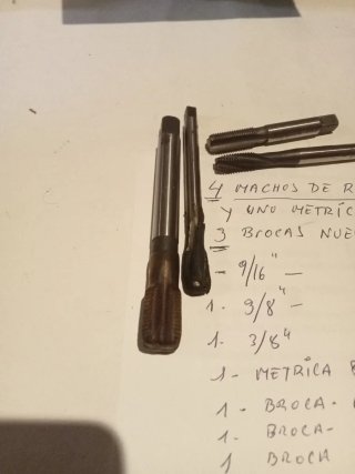 Machos de rosca y metrico