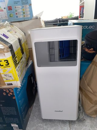 Pingüino Aire Acondiciondo Portátil Comfee 7000btu