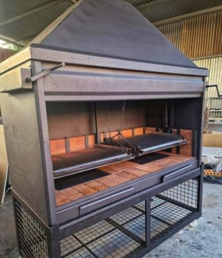 Barbacoa de leña metálica con campana SS-3