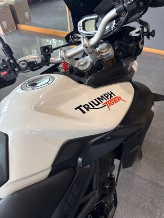 Triumph Tiger 800 Adventure