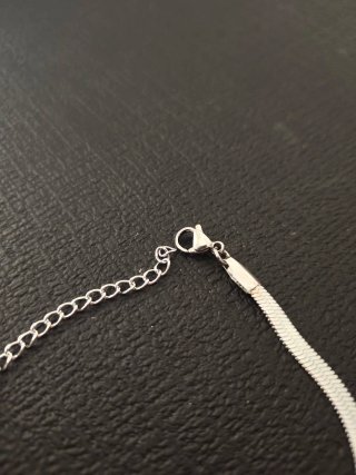 Pulsera plateada