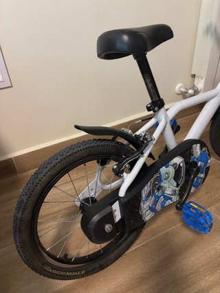 Bicicleta infantil Btwin 16 pulgas blanca