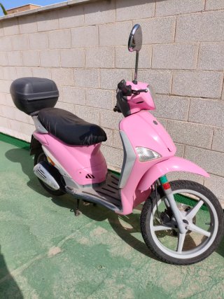 Ciclomotor 49cc Rosa