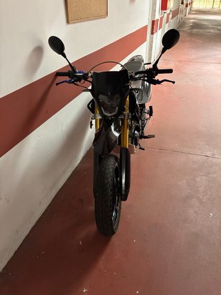 Moto Kenrod 125 motard  URGE VENTA