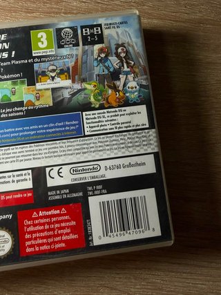 Caja Pokémon Edición Negra - Nintendo DS