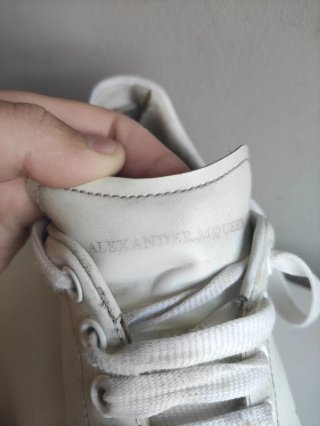 Alexander McQueen Oversized Sneakers Blancas