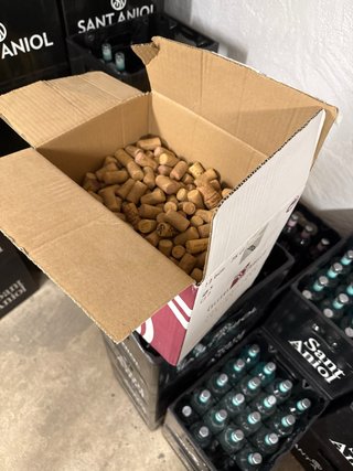 Oltre 500 tappi di vino