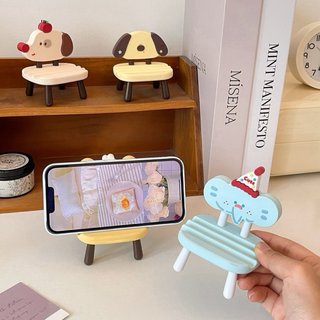 Supporto mobile a forma di sedia per cani