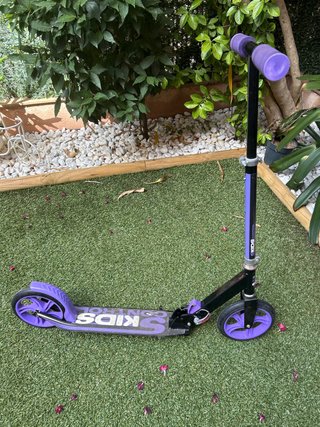 Patinete infantil morado