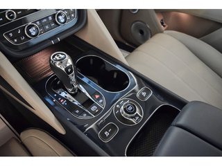 Bentley Bentayga 3.0 Hybrid Atelier Edition 4WD 340 kW (462 CV)