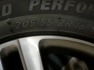 4 Llantas Golf 6 con neumáticos 90%