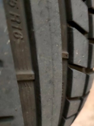 4 Llantas Golf 6 con neumáticos 90%